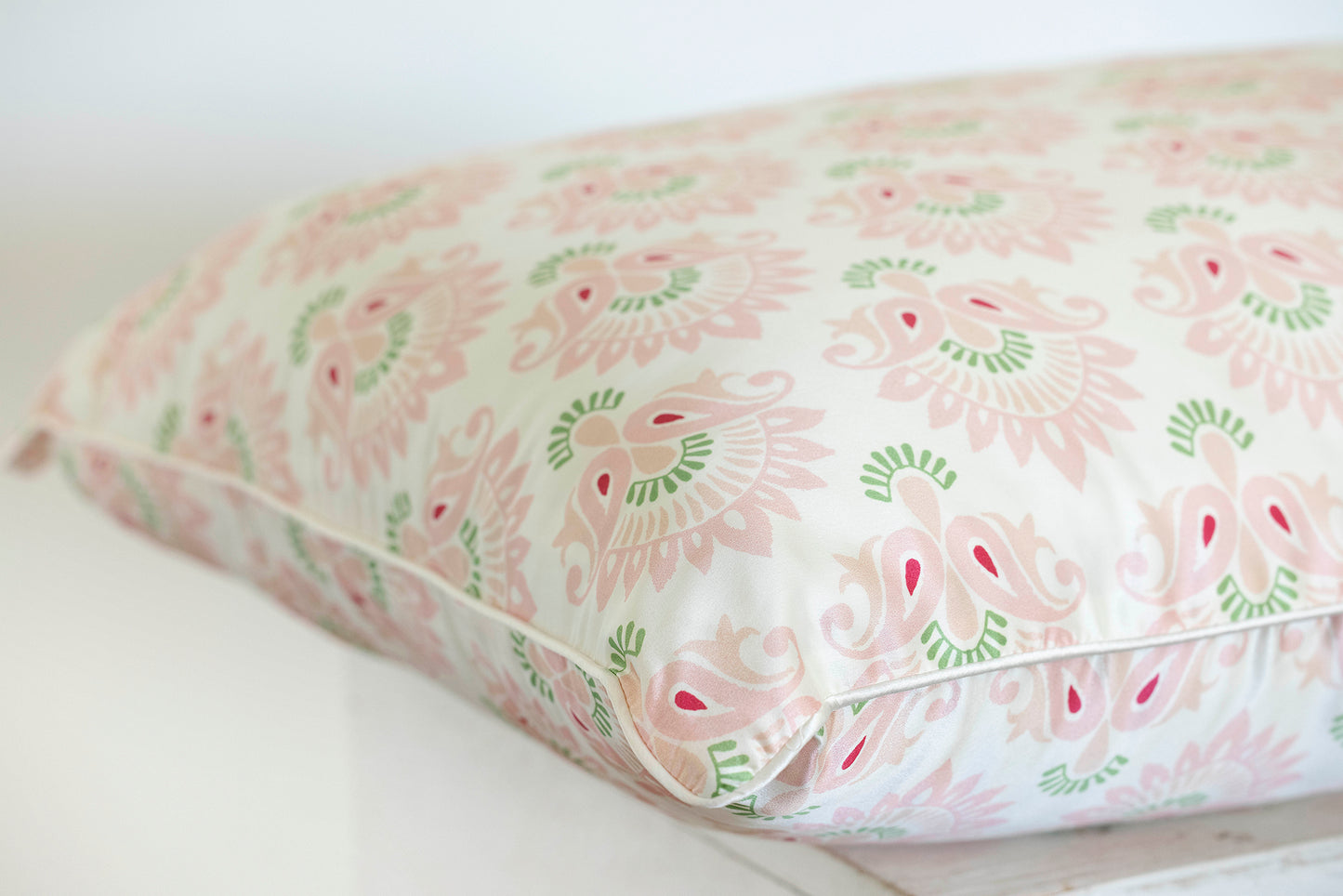 Damask Rose - Luxury Silk Pillowcase